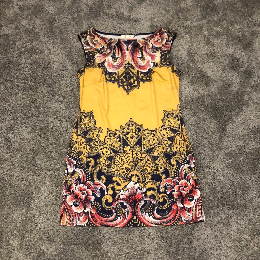Boutique style  lightweight mini dress.
